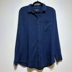 BANANA REPUBLIC Boyfriend Tencel Button Down Shirt Navy Relaxed Fit Size M